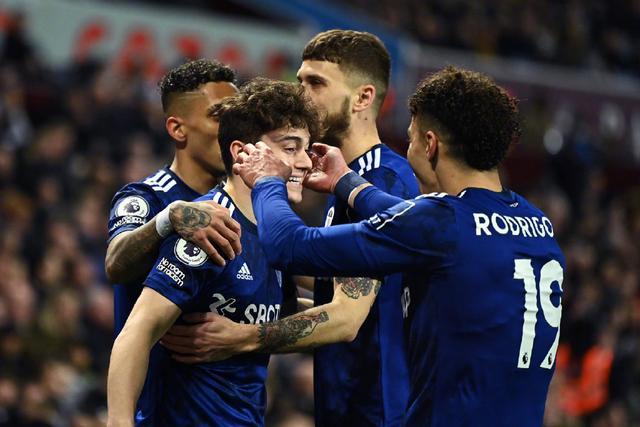 曼联非洲杯三国脚下轮恐缺阵，仍在谈判！阿莫林披露德里赫特伤情