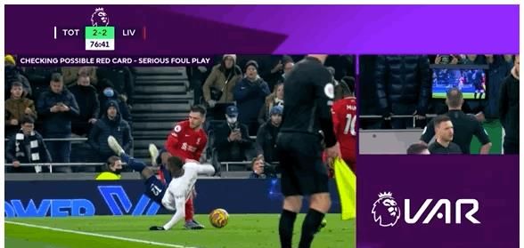 阿图什杯球员进球后跑上看台给母亲献花，后两黄变一红被罚下