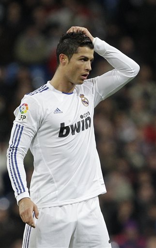 巴特萨基还没来不及走到替补席跟教练击掌普利西奇就完成了进球！